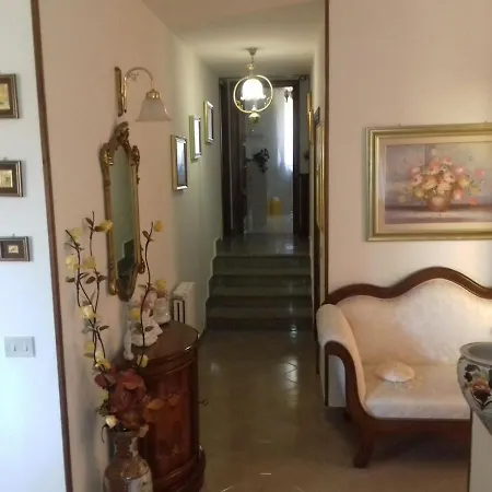 Casa *